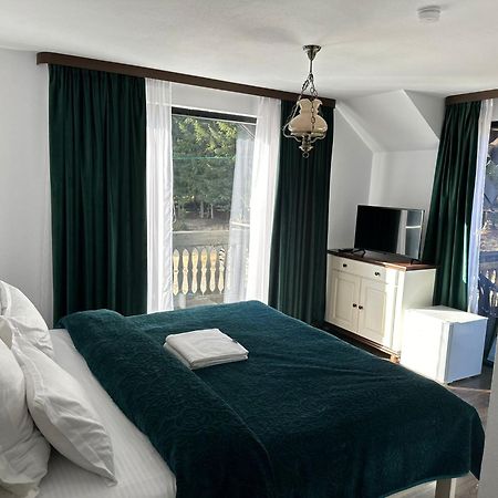Conacul Muntii Bucovinei Hotel Câmpulung Moldovenesc Eksteriør billede